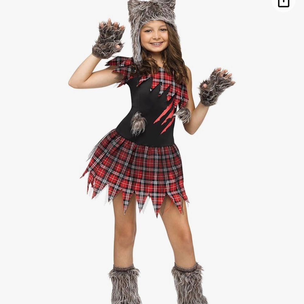Girls werewolf costume worn once